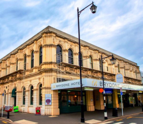  Brydone Hotel Oamaru  Оамару